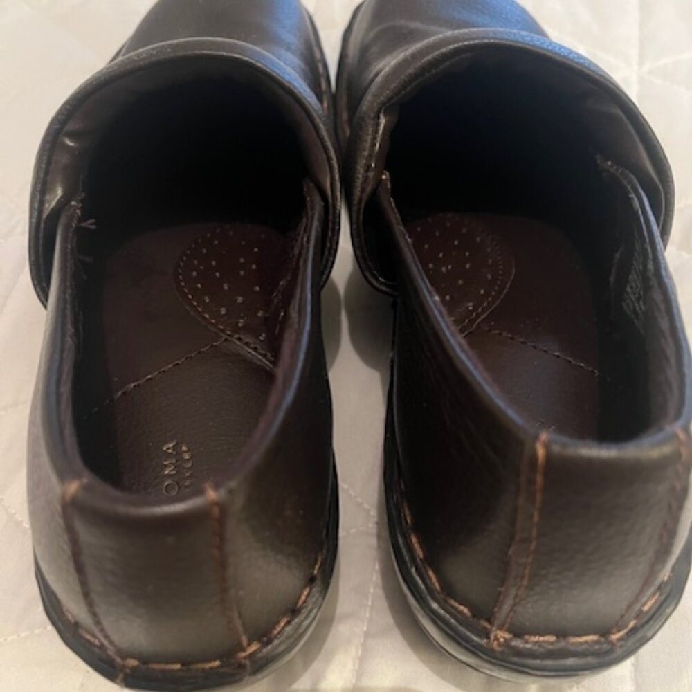 Sonoma Leather Clogs - Picture 4 of 7